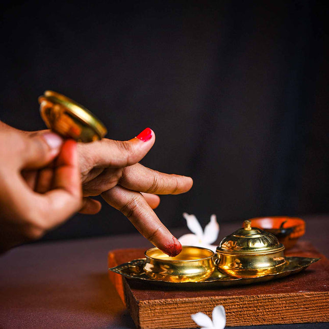 Brass Sindoor Box - Kumkum Cheppu