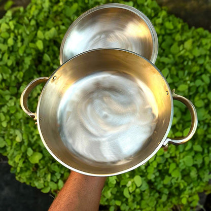 Bronze Kadhai with Lid for Traditional & Healthy Cooking - 9 inch