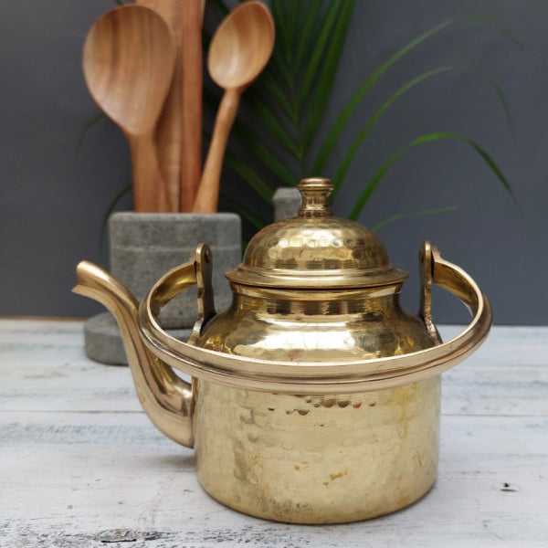 Brass kettle/ tea pot